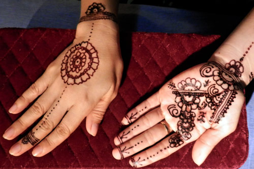 Henna tattoo (Mindhi)